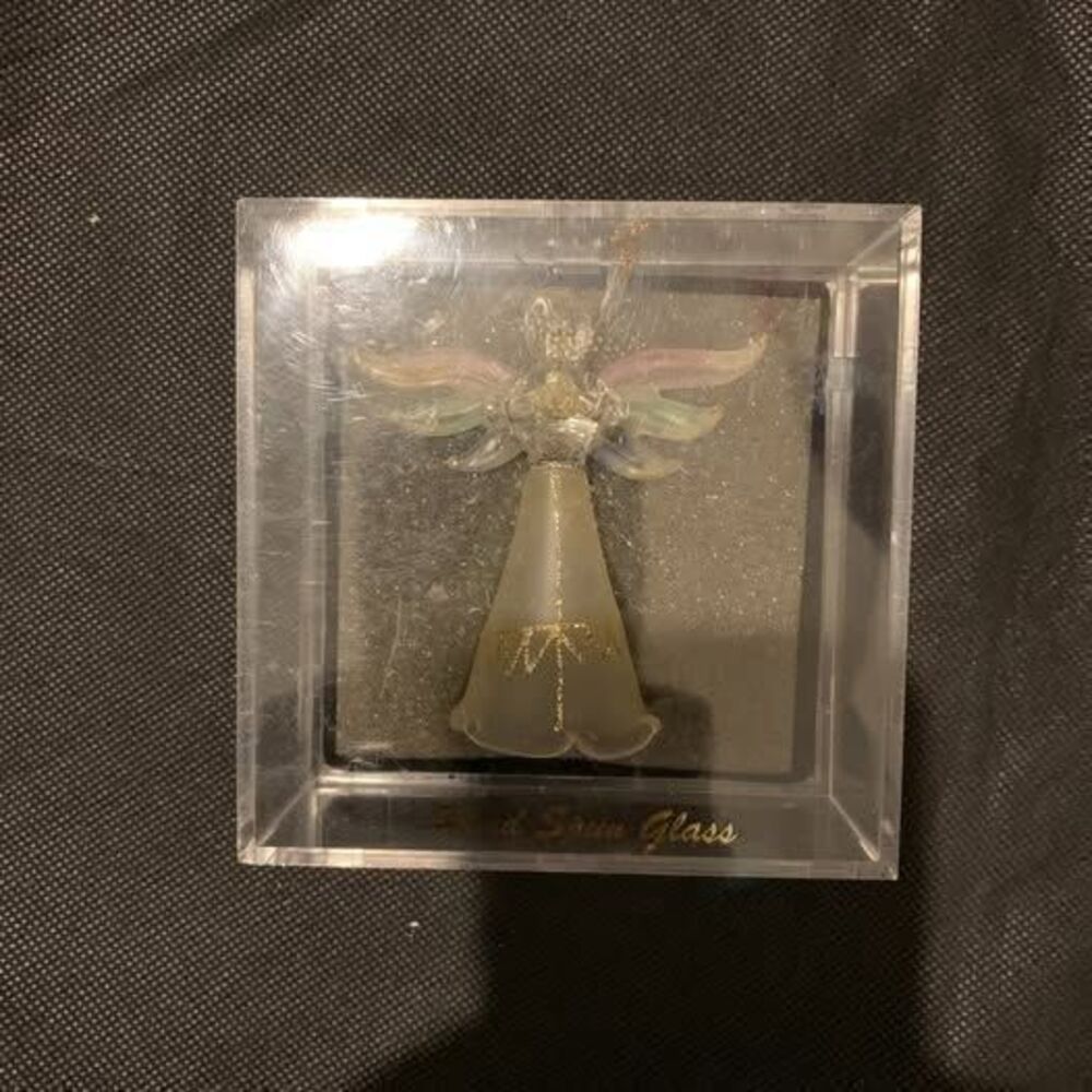 Santas Workbench 2004 Hand Spun Glass Christmas Ornament Angel w/Horn NEW